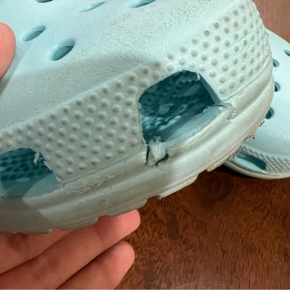 Crocs Classic Clogs Size 10 - Picture 4 of 7